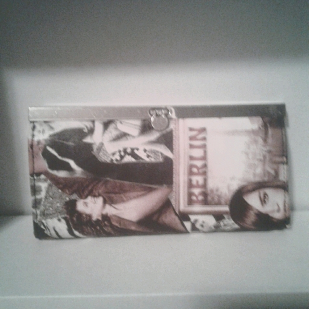 Bag it Diva Wallet